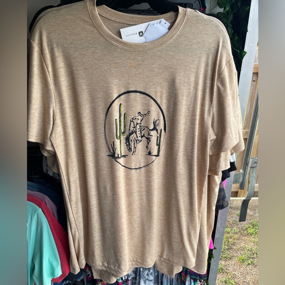 Brand new tee with tags! Super soft tee true to size!